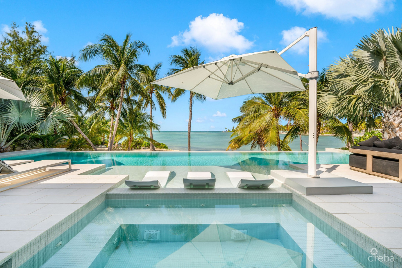 Koko Kai, Rum Point Home & Cottage