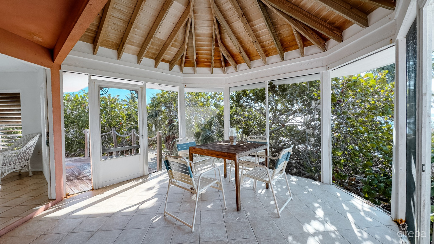 Little Cayman Land With Beachfront Cottage