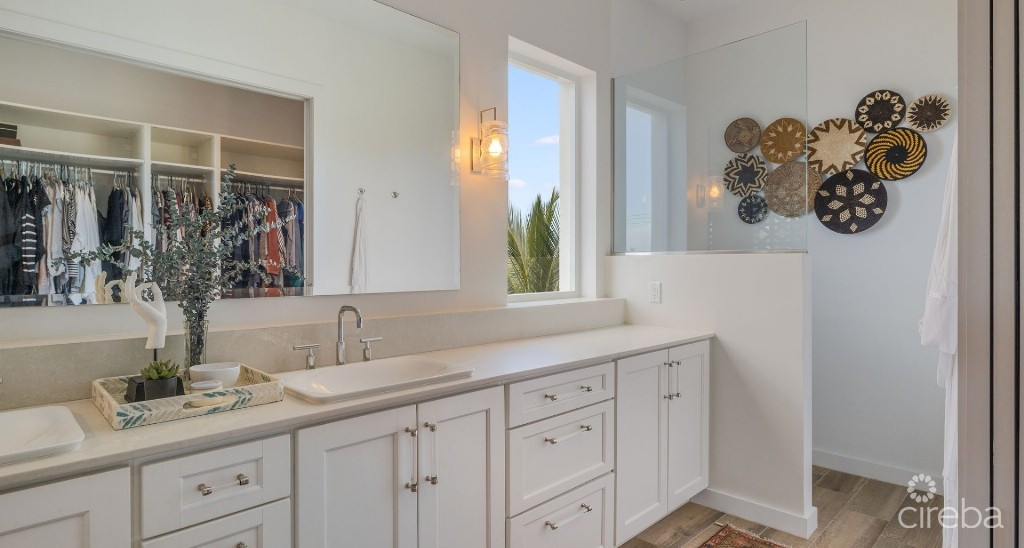 Shore Club #4  Stunning Condo With Unobstructed Ocean Views