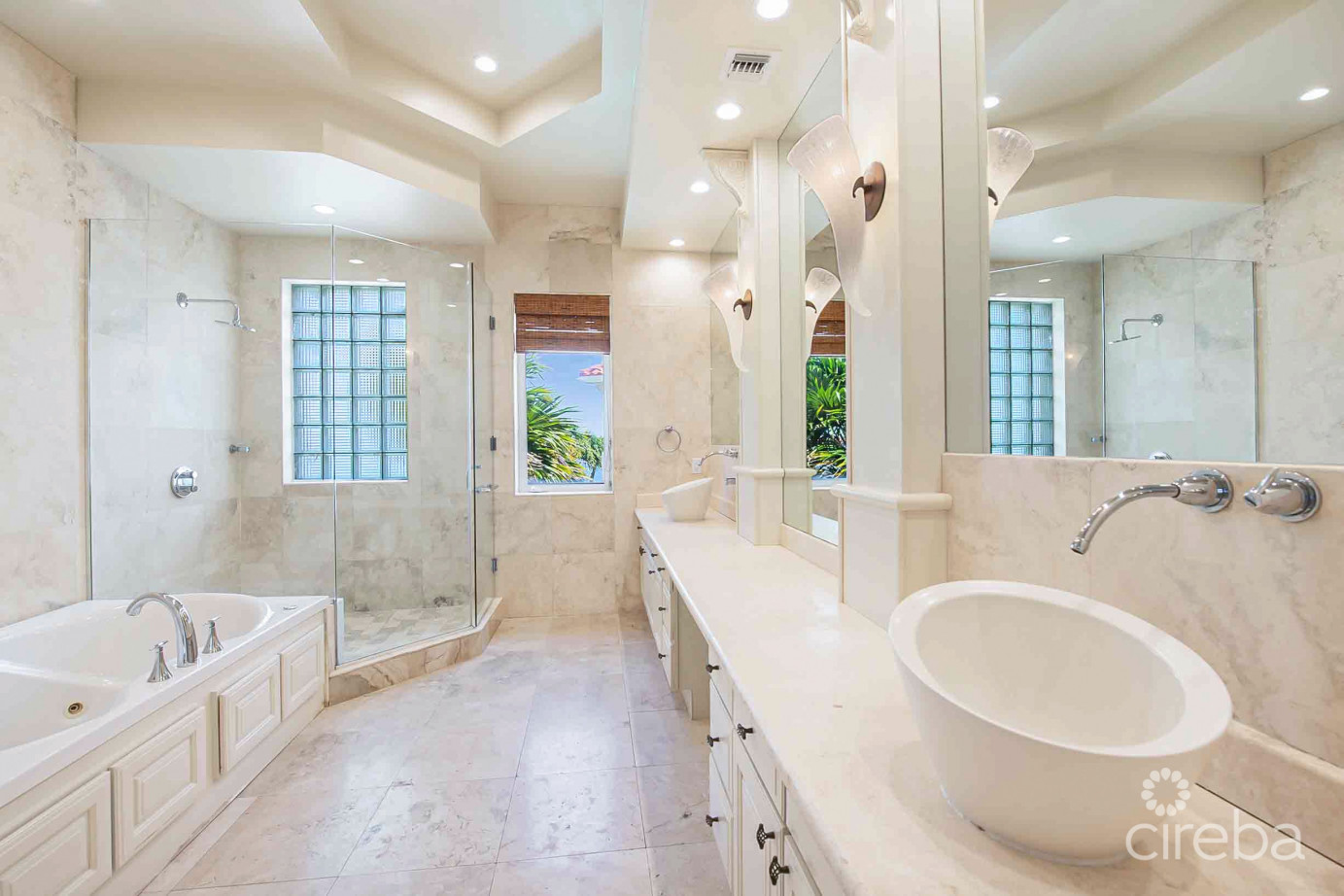 Viscaya Home, Governor's Harbour Creek