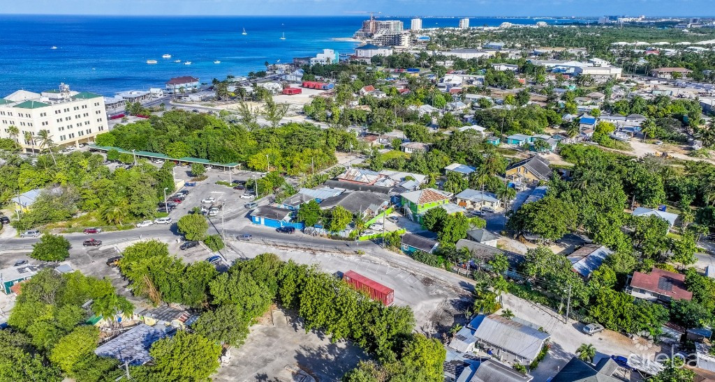 0.4365 Acres W/ Approved Warehouse Plans Off Mary St (neighborhood Commercial)