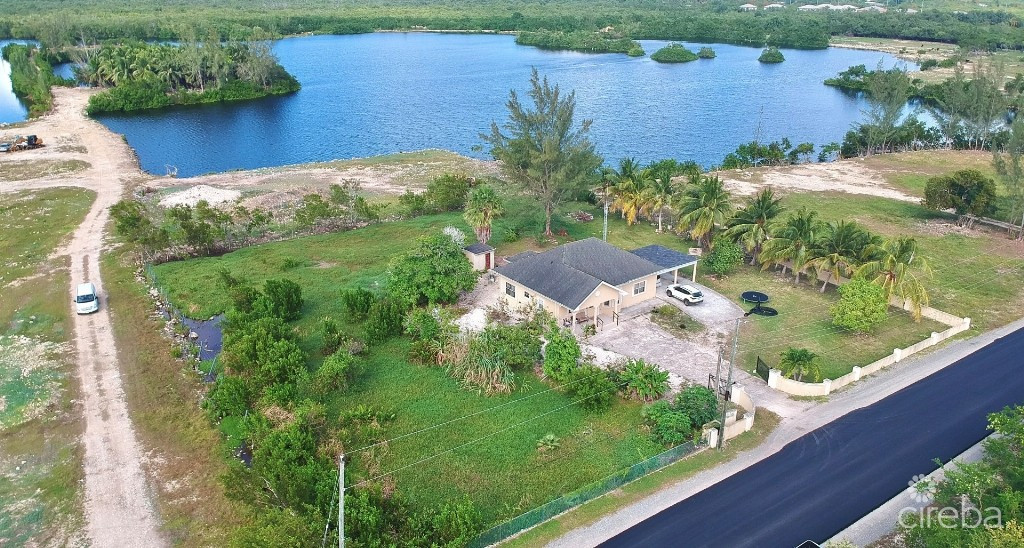 Mastic Villas Development