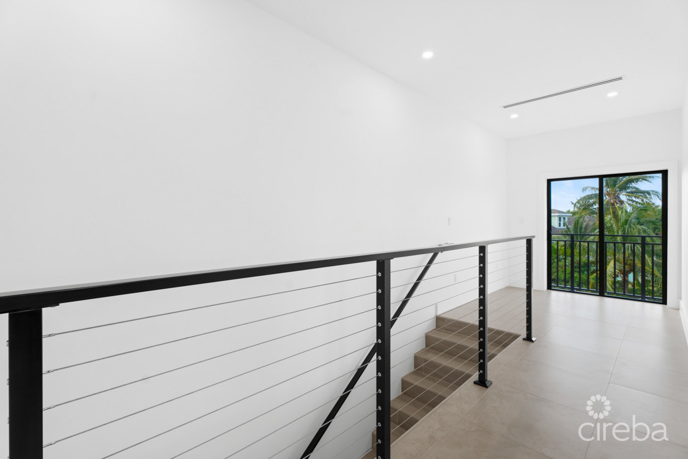 #2 Brand New 3 Bed 3.5 Bath Duplex -  Lookout Gardens