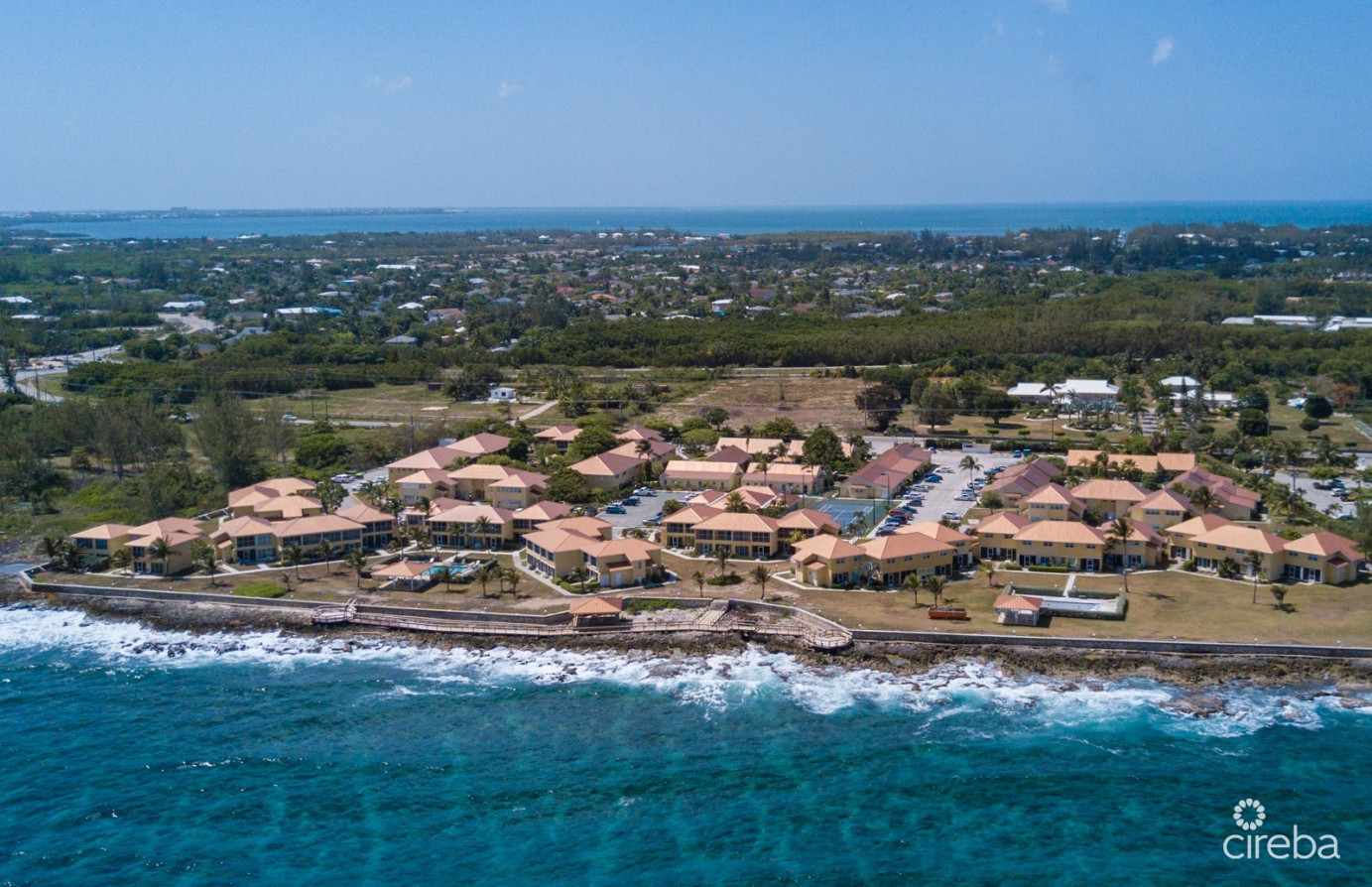 Ocean Club - Renovated 2 Bed/2.5bath Corner Unit