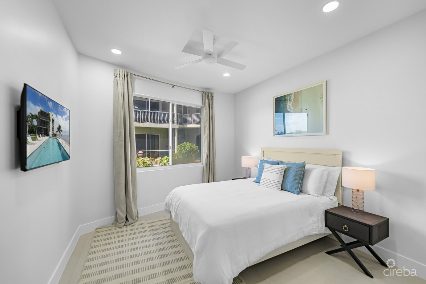 Turtle Cove Oceanfront 3 Bed With Outstanding View