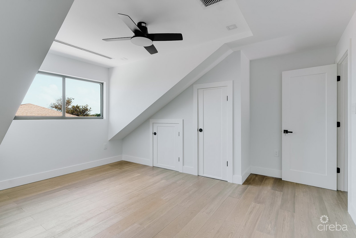 Kingsley Townhomes 2 Bed Plus Den Unit 2.