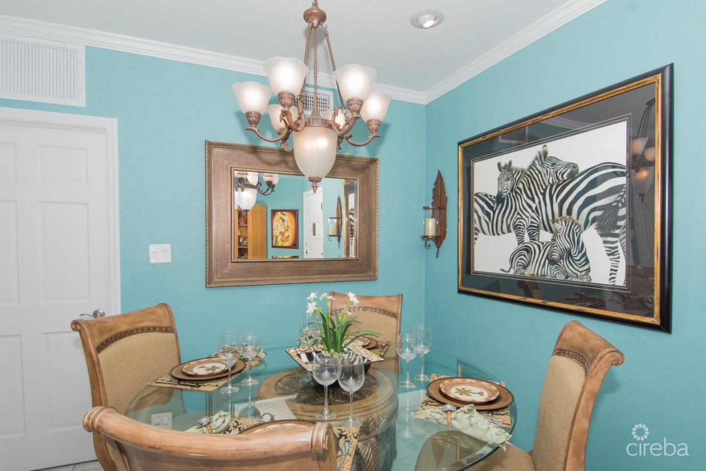 Poinsettia Ocean Front A3