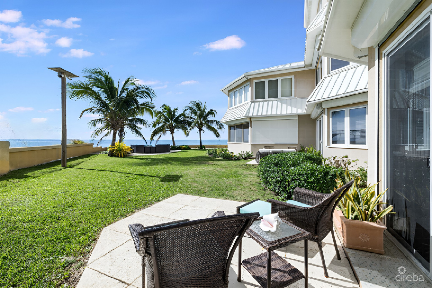 Poinsettia Ocean Front A3