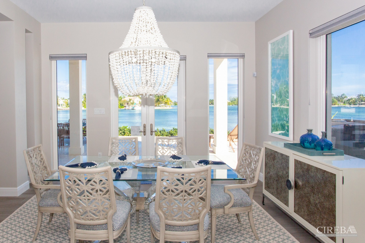 Compound Kai, Grand Cayman