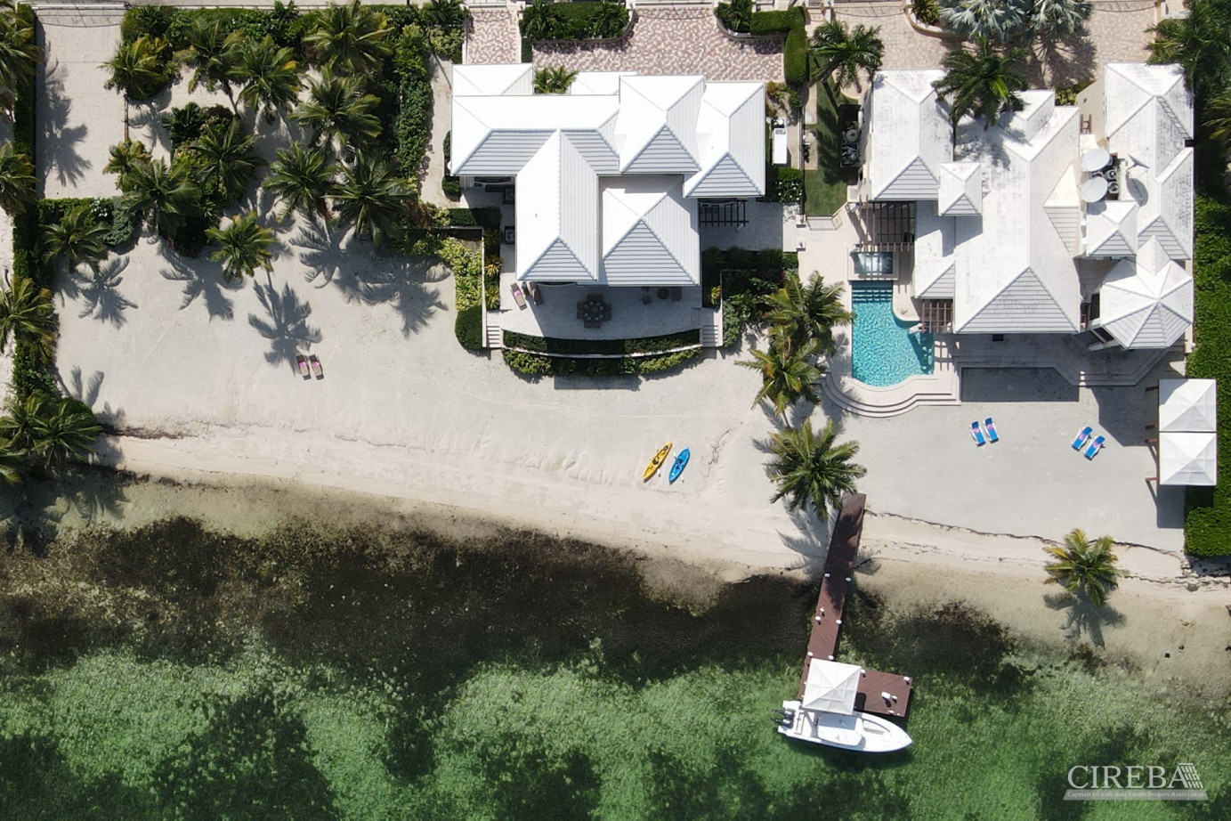 Compound Kai, Grand Cayman