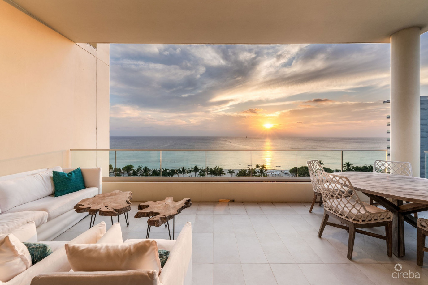 Seafire Penthouse N802