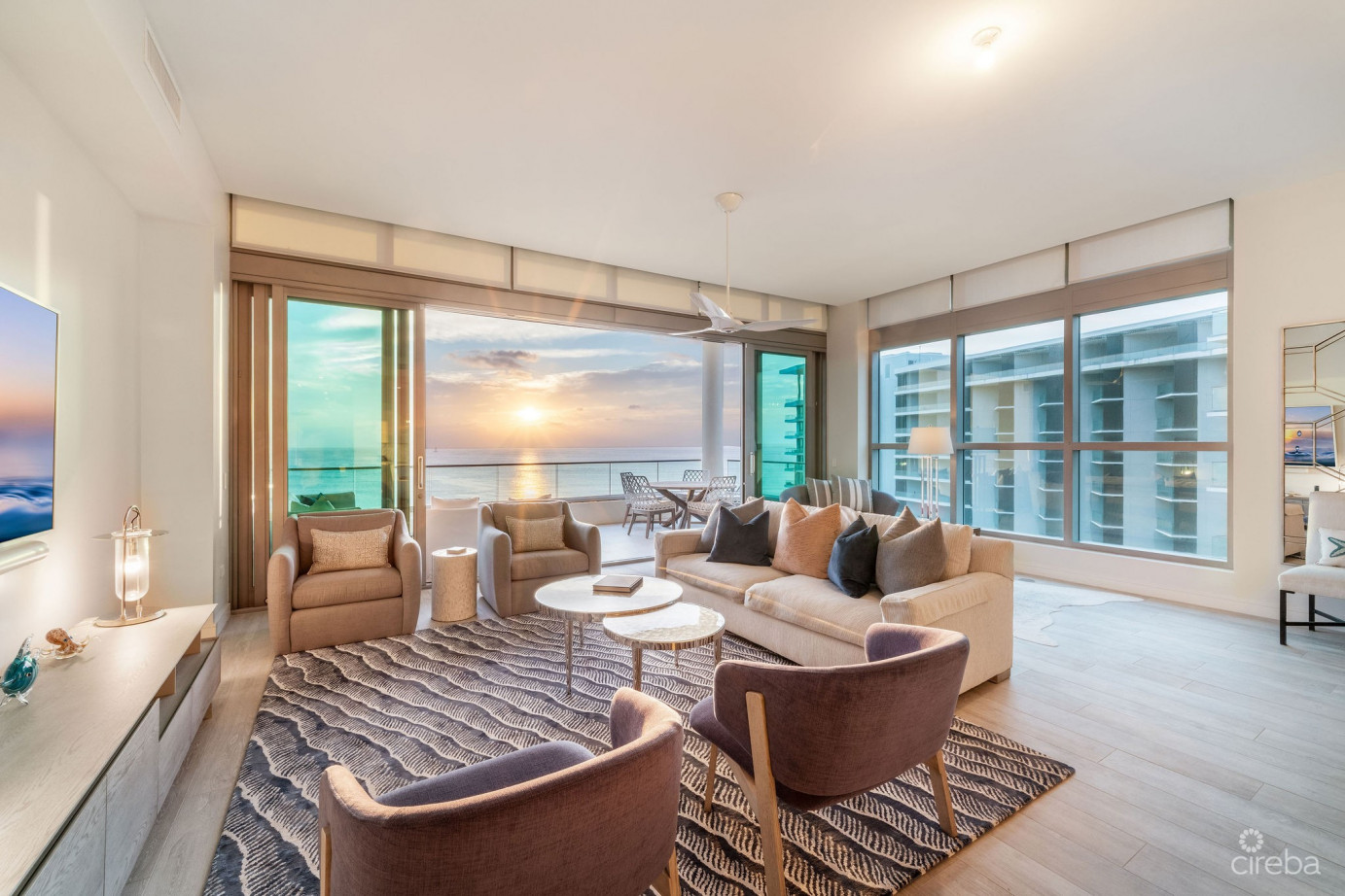 Seafire Penthouse N802