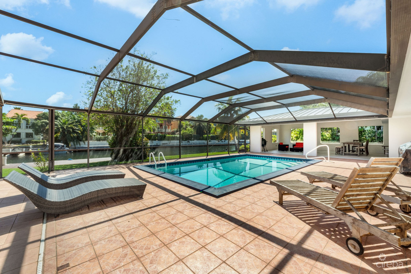 Nelson  Quay 56, Waterfront Home