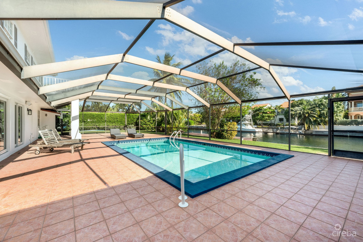 Nelson  Quay 56, Waterfront Home