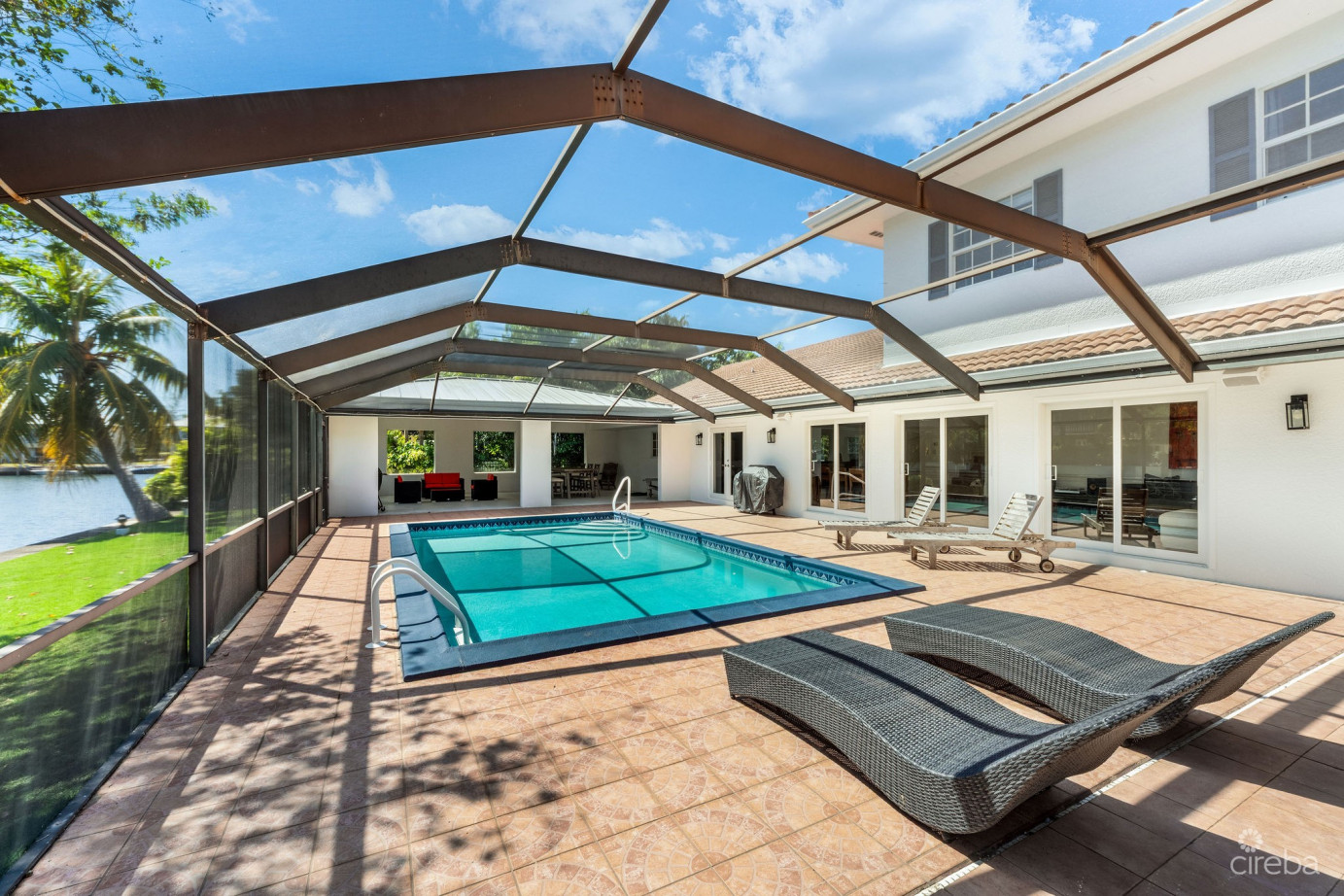 Nelson  Quay 56, Waterfront Home