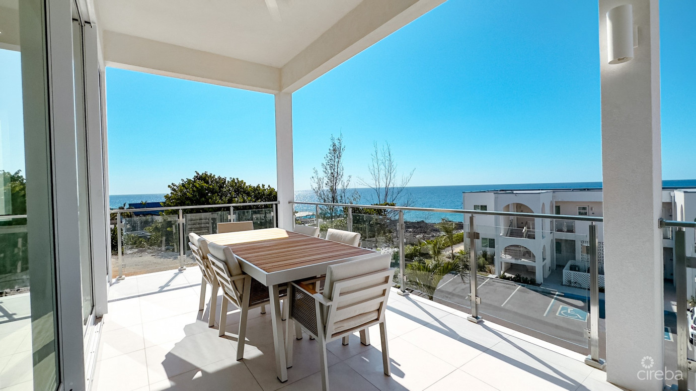 Sunset Point End Unit West Bay