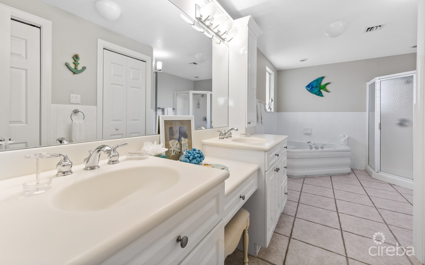 On The Bay 208, North Side Condo