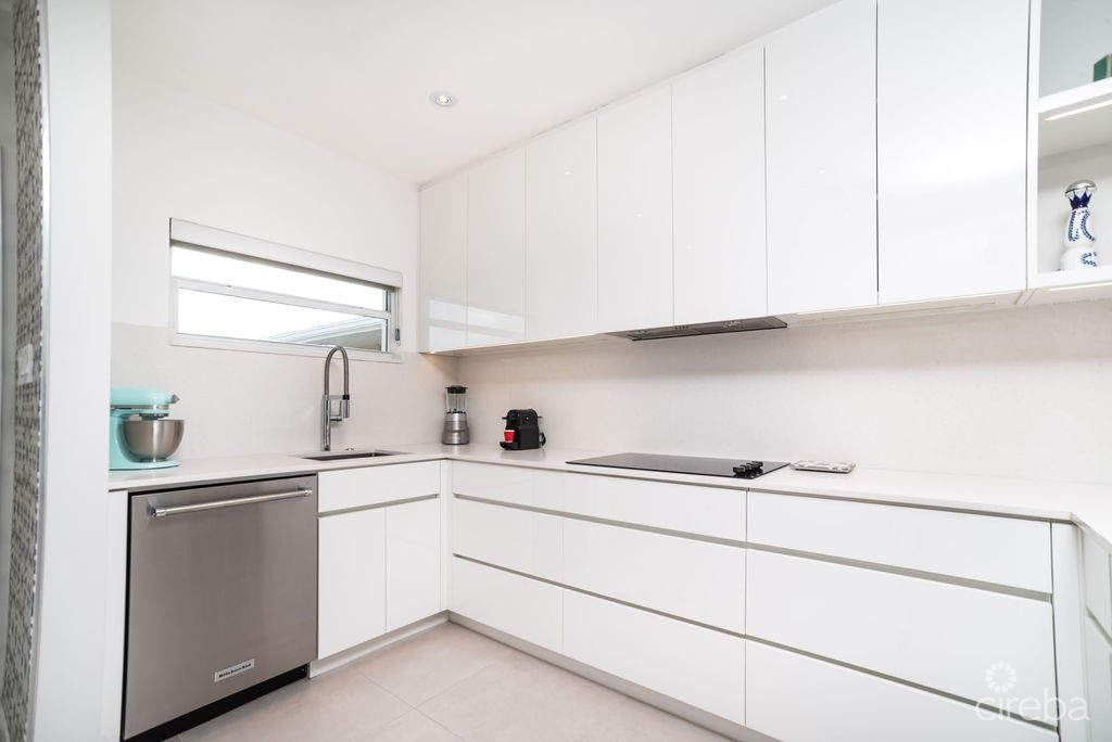 Christopher Columbus Penthouse Oceanview