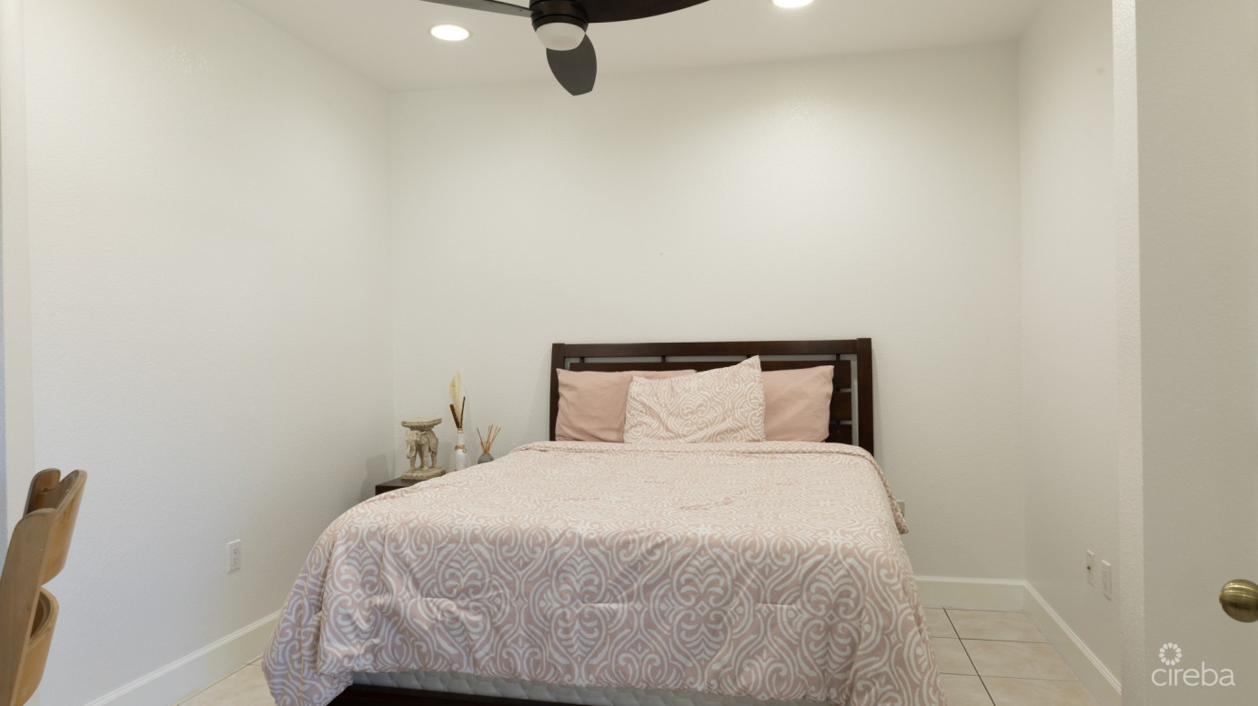 South Church Street Court, Unit 9