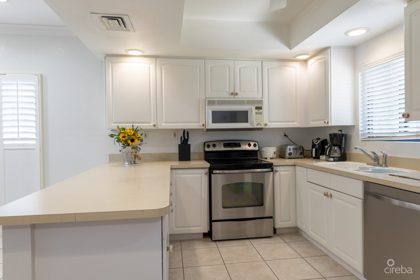 South Church Street Court, Unit 9