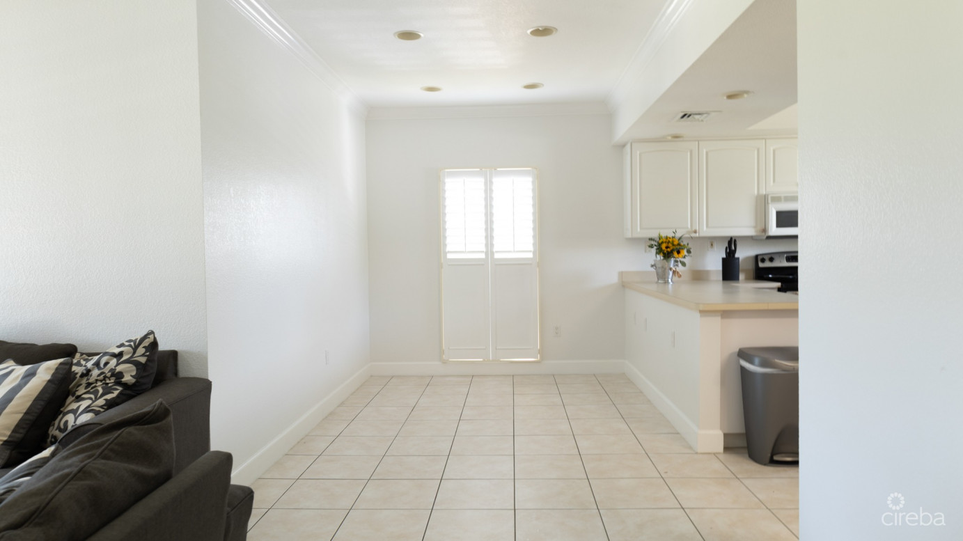 South Church Street Court, Unit 9