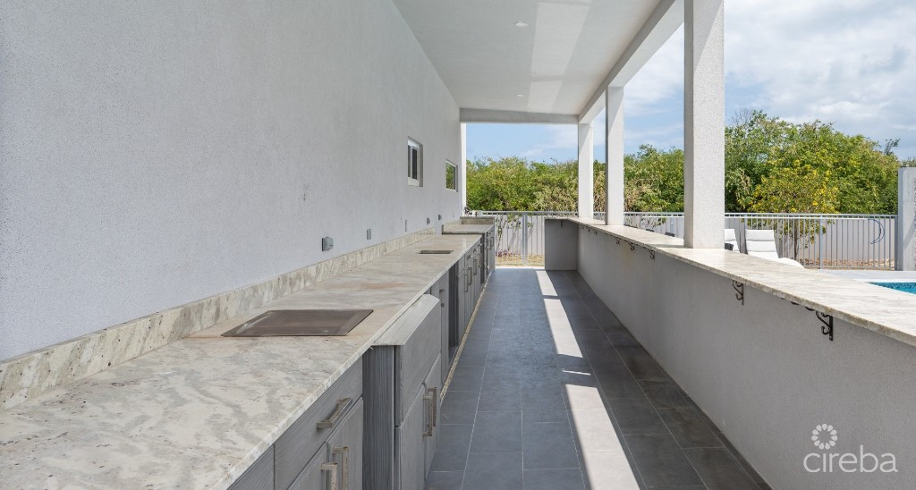 La Paidion - 3 Bed Corner Unit In Gated Community