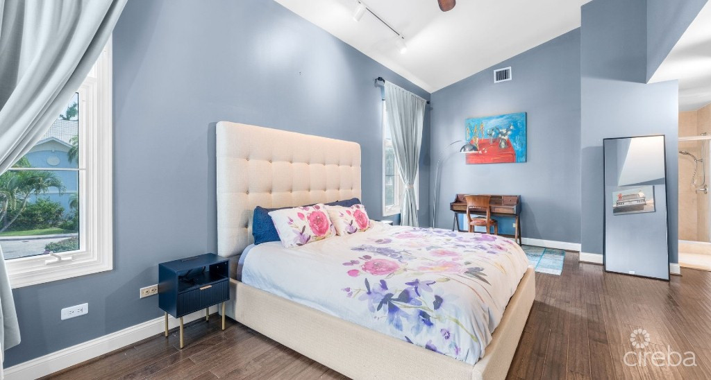 Britannia Kings Court 4 Bed 4 Bath