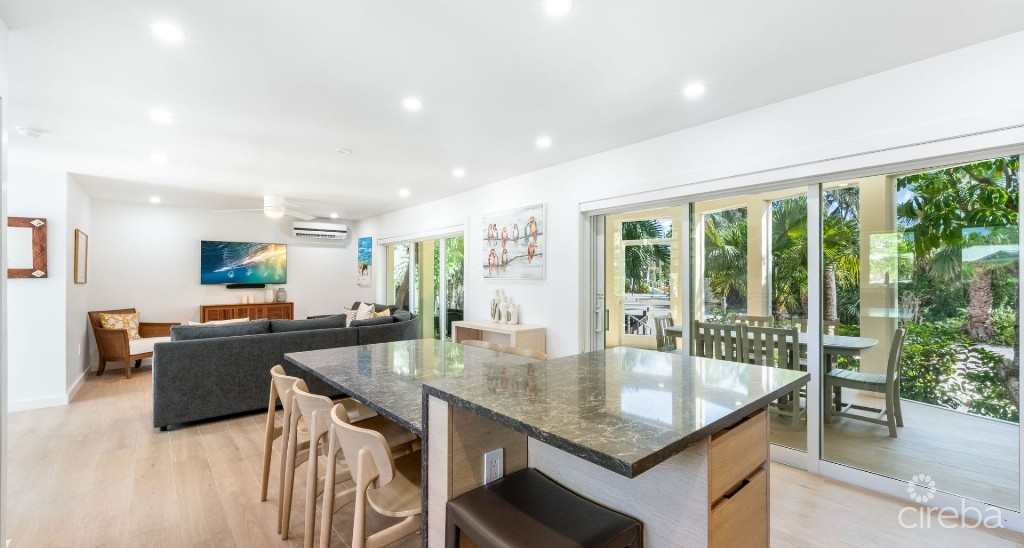 Fully Renovated Island House #9 Rum Point