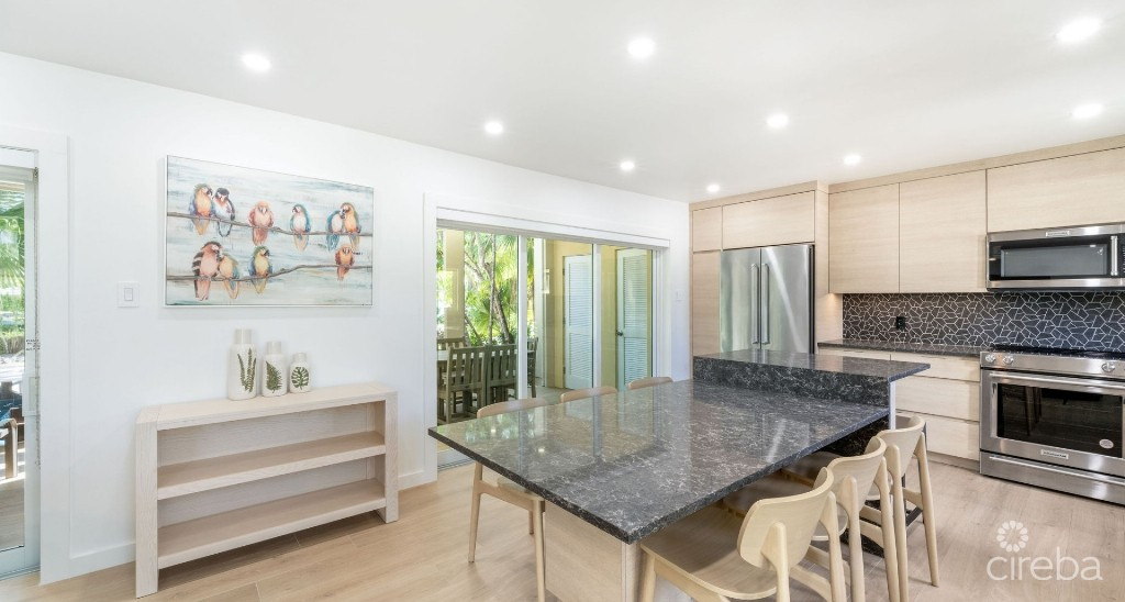 Fully Renovated Island House #9 Rum Point