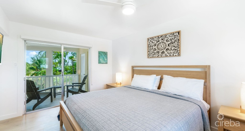 Fully Renovated Island House #9 Rum Point