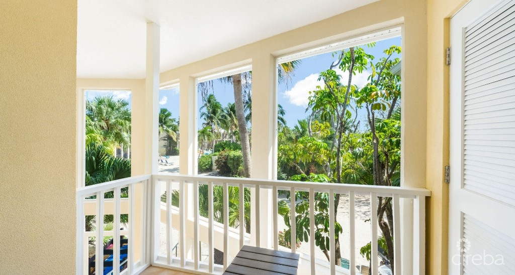 Fully Renovated Island House #9 Rum Point