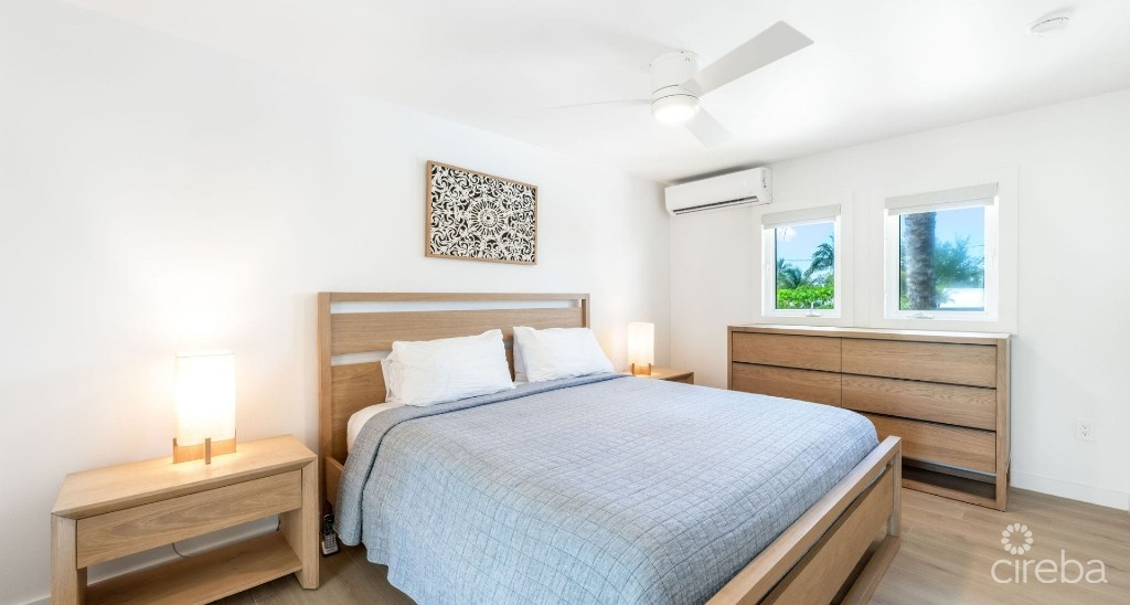 Fully Renovated Island House #9 Rum Point