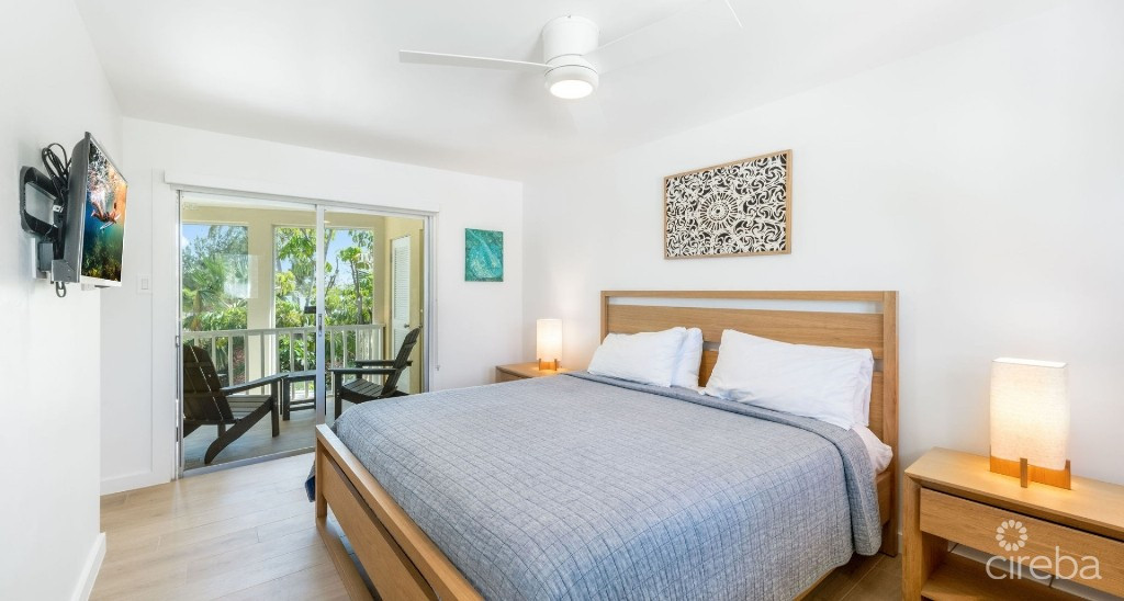 Fully Renovated Island House #9 Rum Point