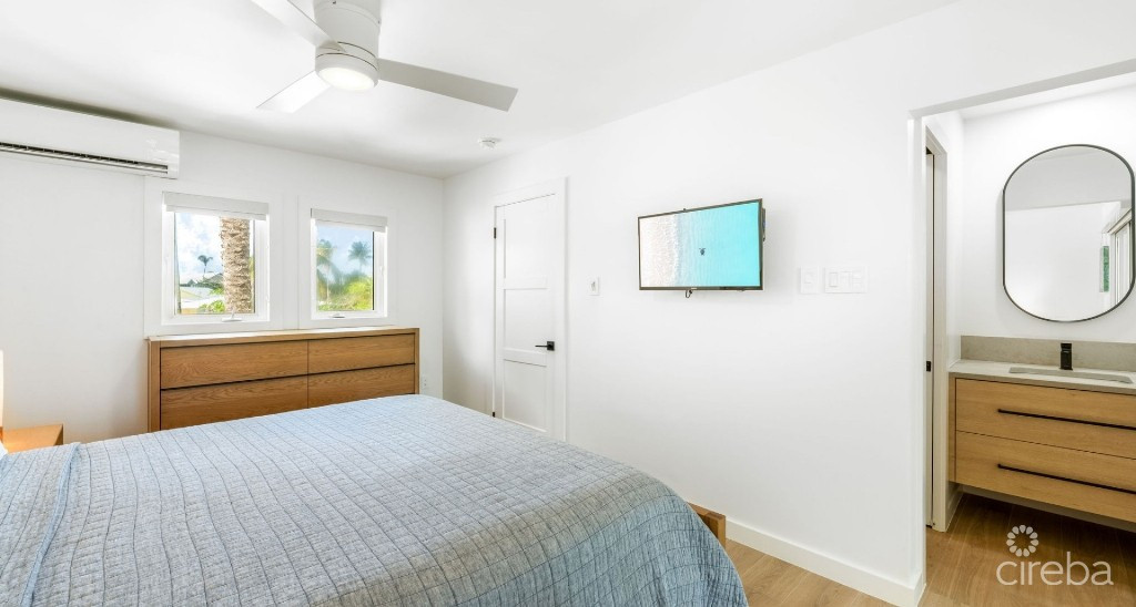 Fully Renovated Island House #9 Rum Point