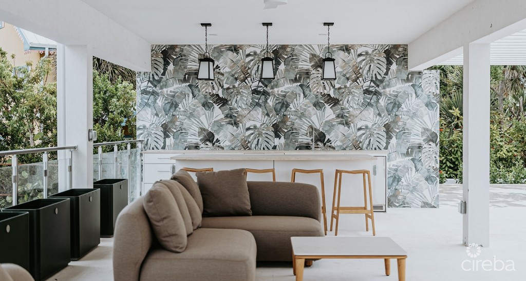 31 Sunset Point- Seafront, 2nd Floor, Unbelievable Views! 1-bed/ 1.5-bath