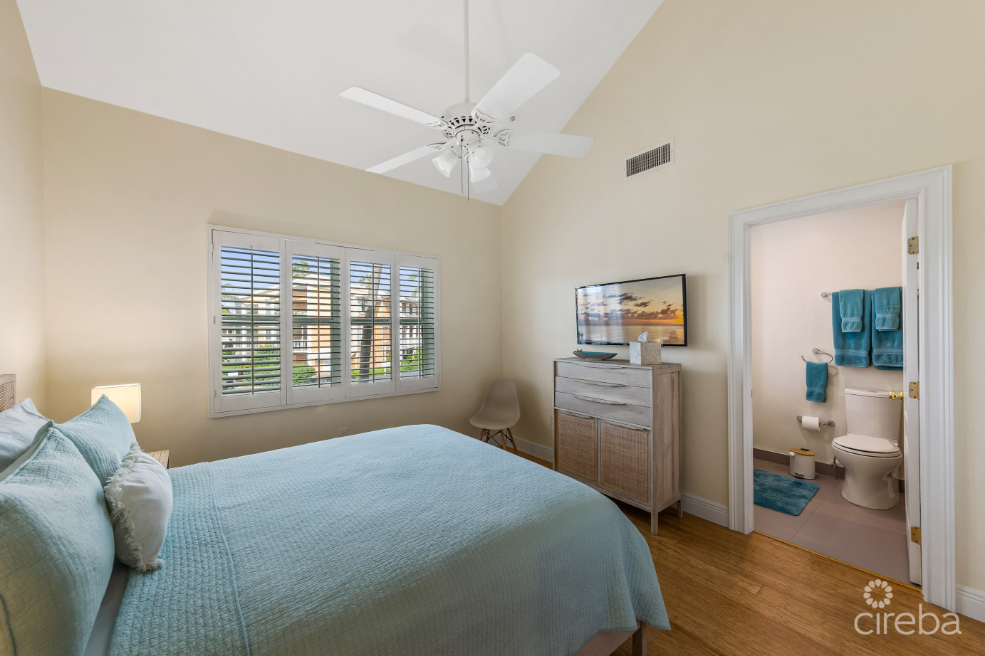 Britannia Regents Court , 4 Bed Plus Den