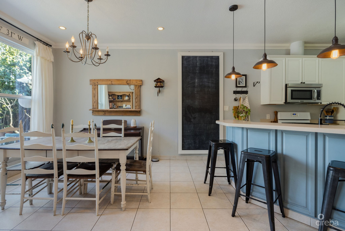 4,465 Sf Canal Front Duplex With Pool  (both Sides - Or Individually)