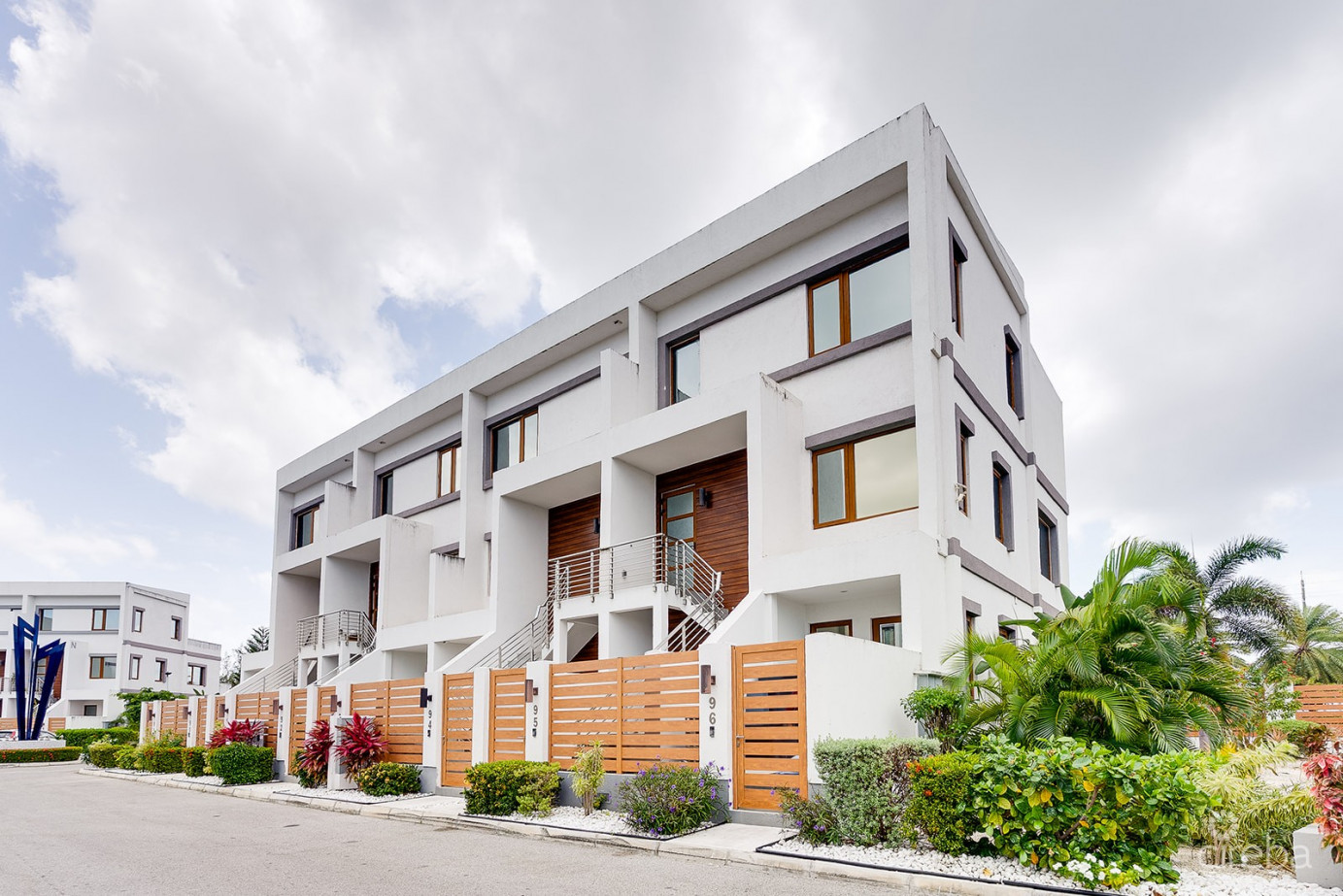 Arvia One Bed Plus Den