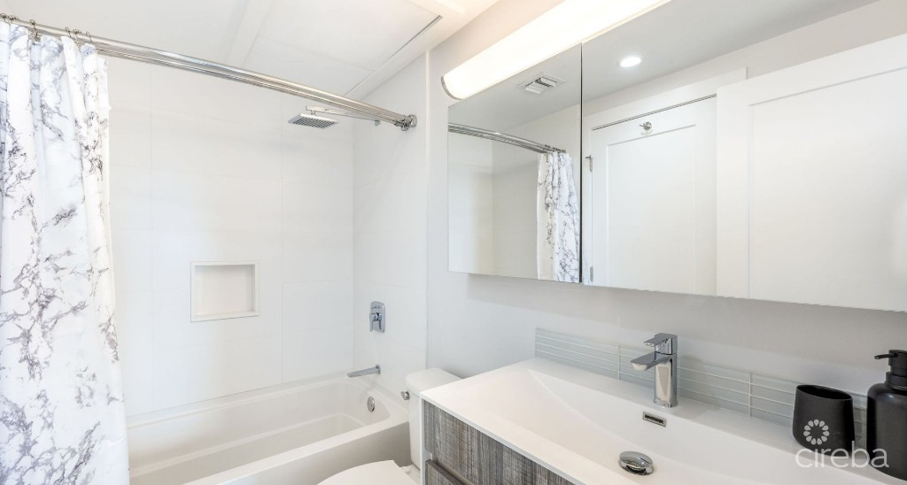 Plantation Village Seven Mile Beach Front Fully Renovated Ground Floor