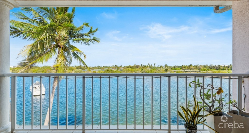 Waterways 432  Top Floor With Amazing Views