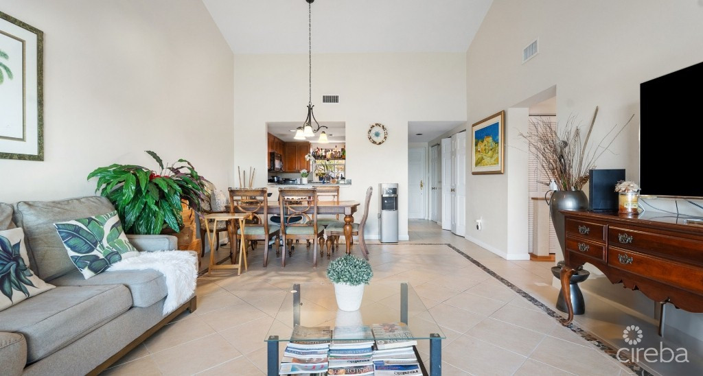 Waterways 432  Top Floor With Amazing Views