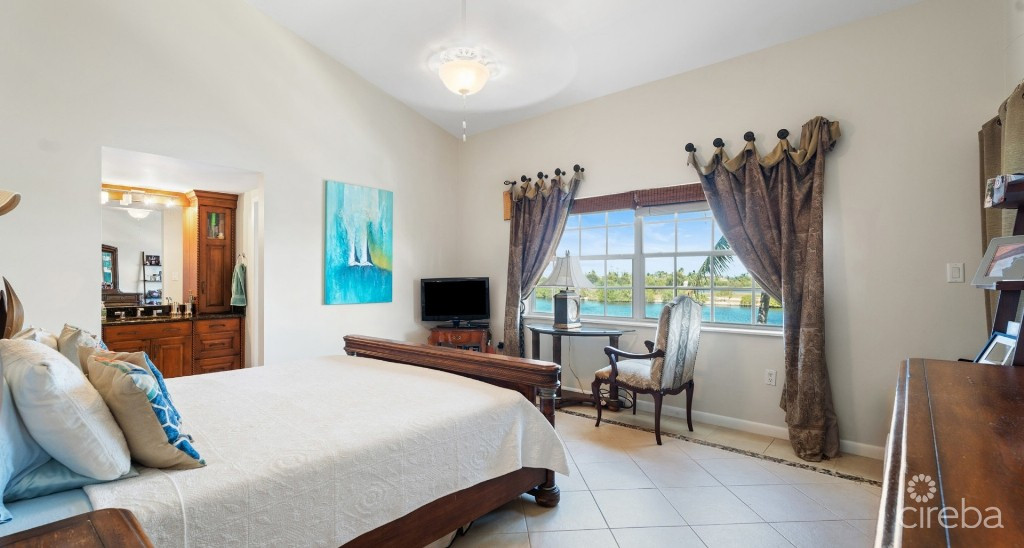 Waterways 432  Top Floor With Amazing Views