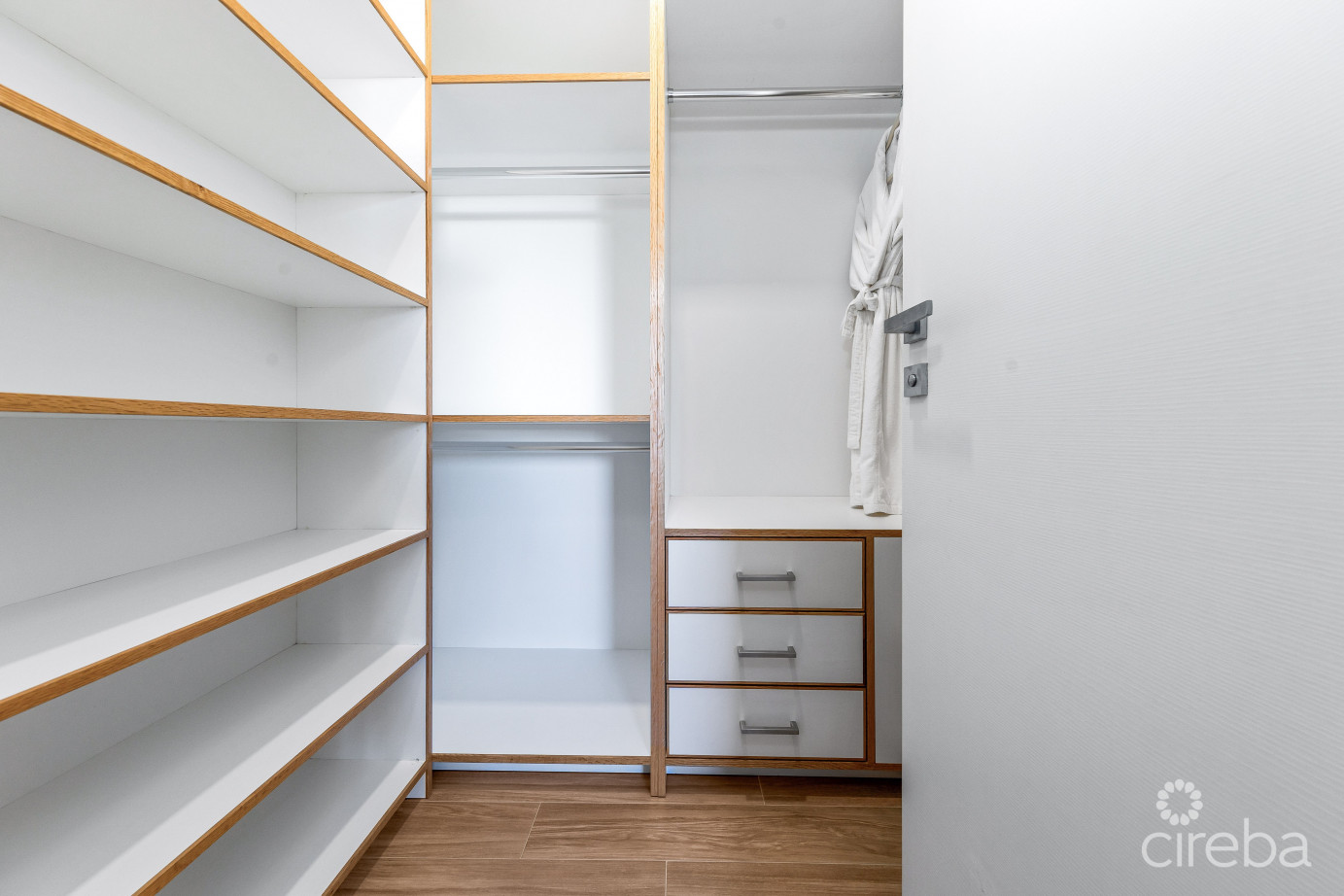 One Canal Point 324, Seven Mile Corridor