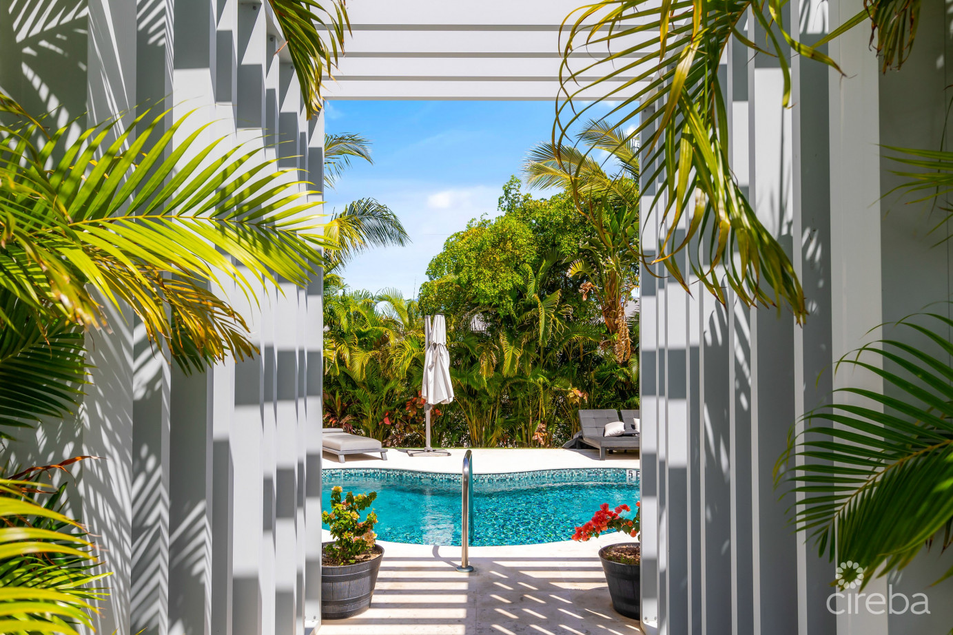 One Canal Point 324, Seven Mile Corridor