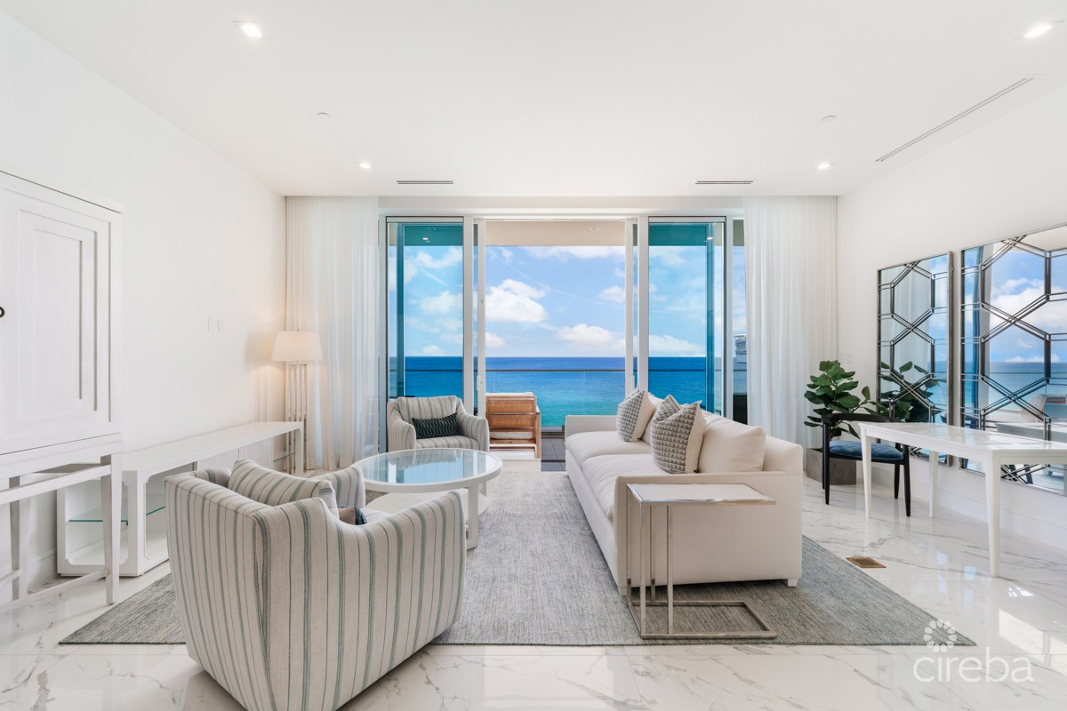 Fin Oceanfront Corner Residence