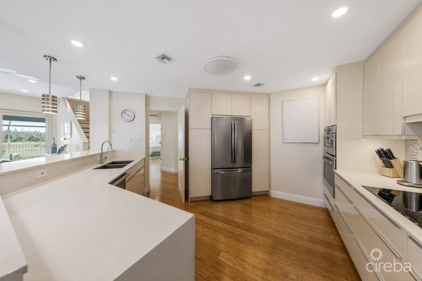 Britannia Regents Court , 4 Bed Plus Den