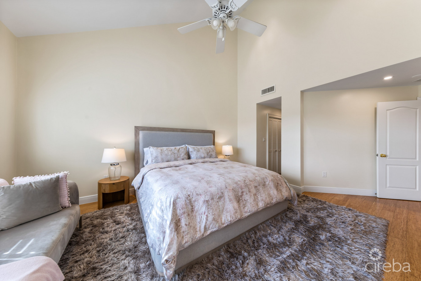 Britannia Regents Court , 4 Bed Plus Den