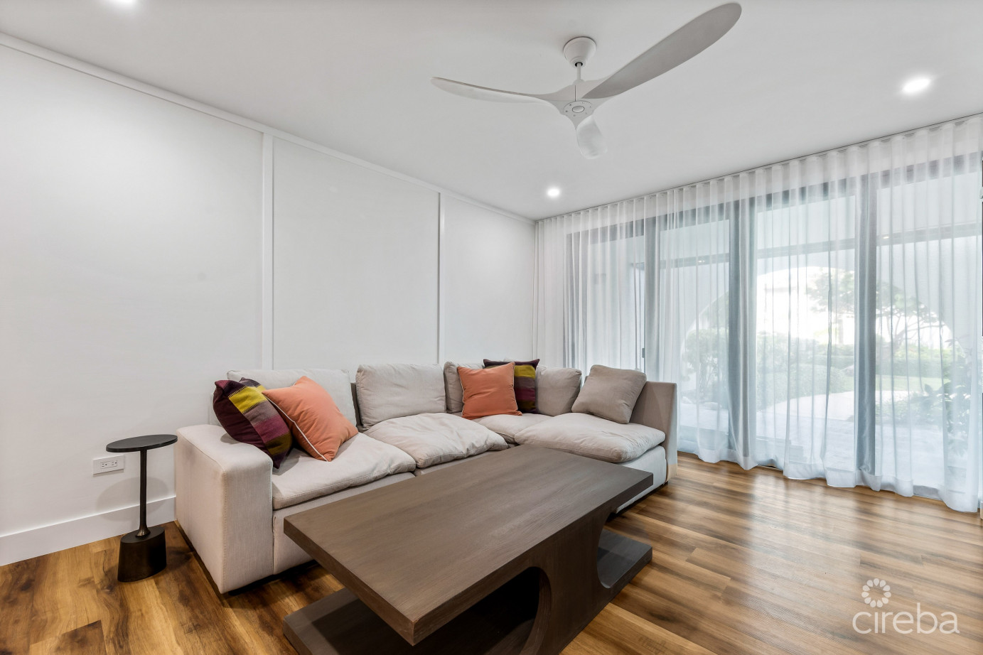 #4 Villas Pappagallo - Renovated 1 Bed / 1 Bath