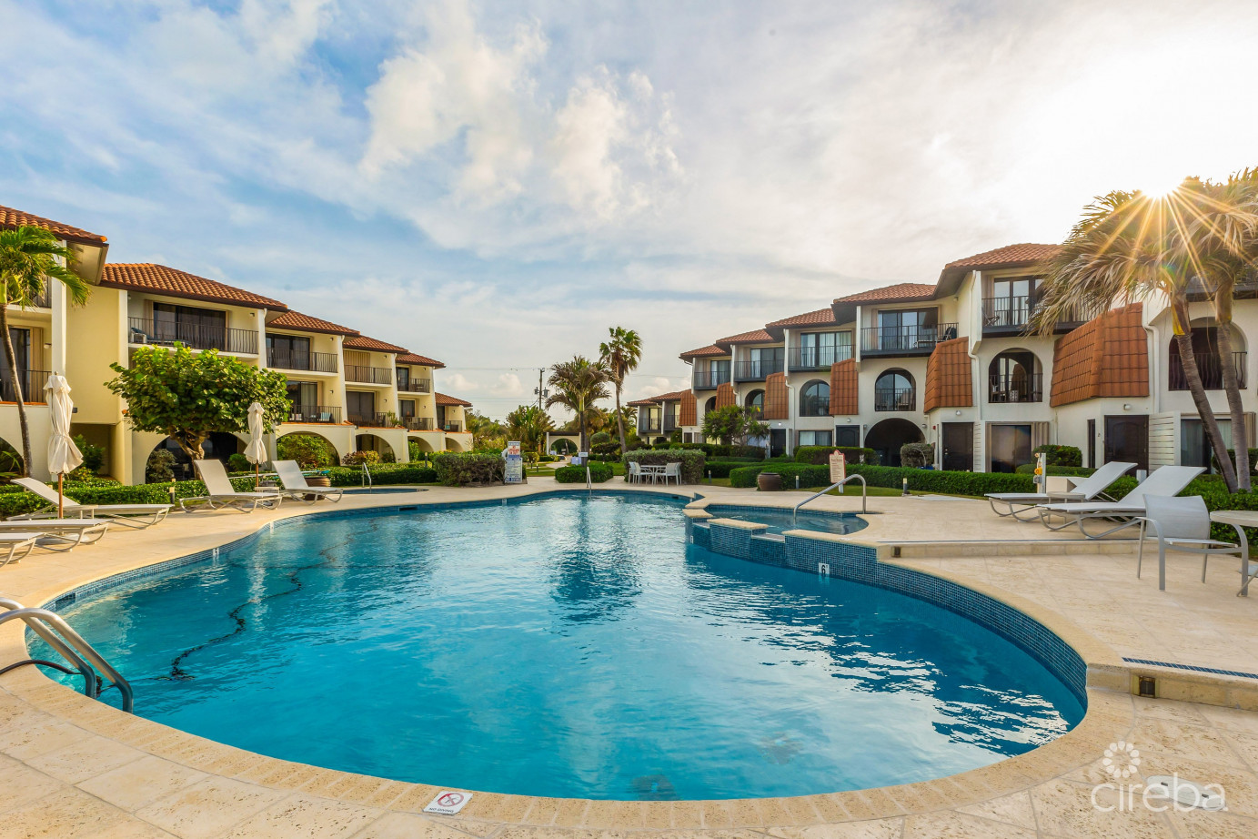 #4 Villas Pappagallo - Renovated 1 Bed / 1 Bath