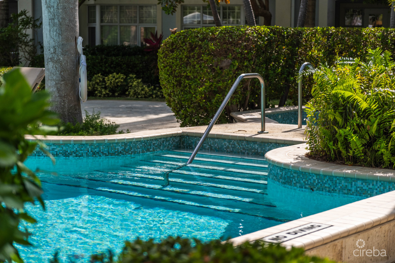 Britannia Kings Court With Two Dock Options Available